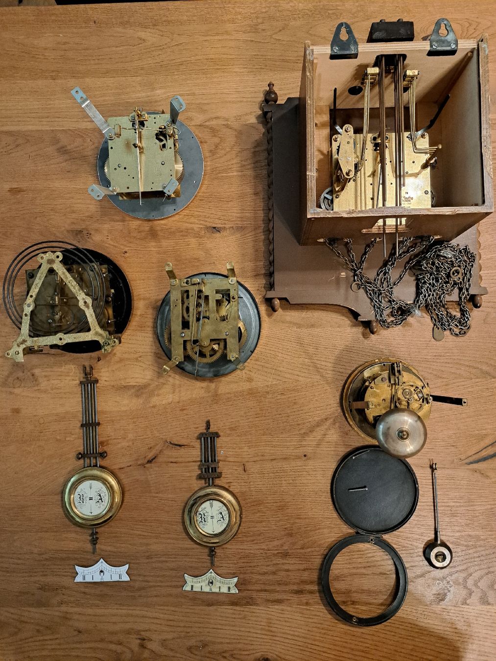 Pendules & Horloges murales: 5 diverse Uhrwerke – D'occasion à Pratteln par mab_f2fz