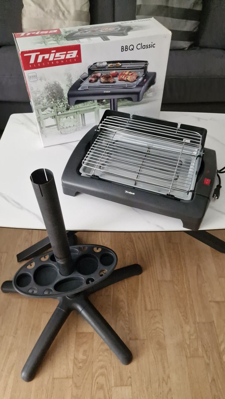 Trisa Grils: Trisa BBQ Classic Elektrogrill mit Ständer – D'occasion à Lenzburg par Mysterypt