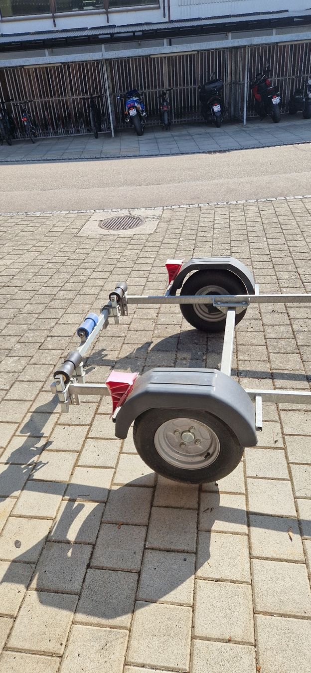 Anhänger: Hafentrailer / Bootsanhänger / Trailer – Gebraucht aus Wallbach von Celica09 3