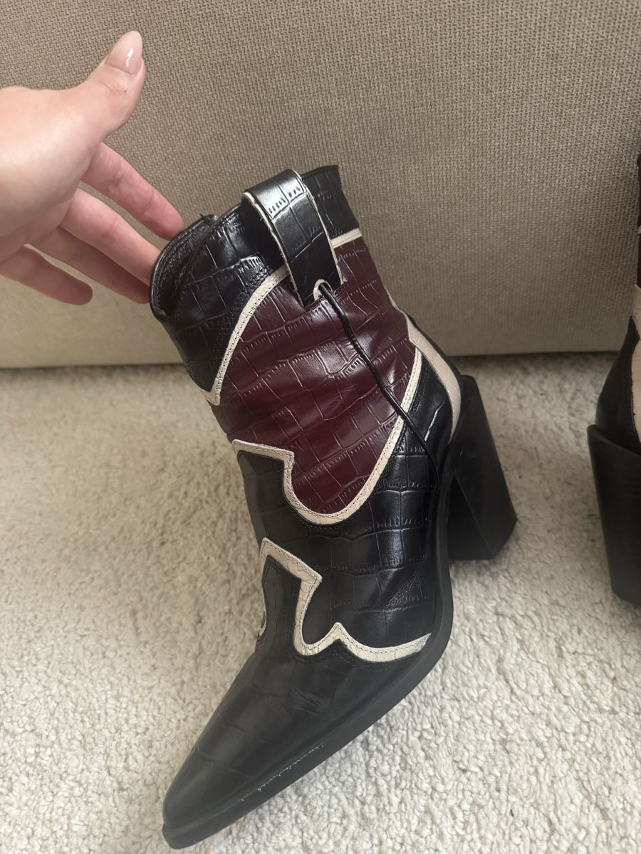 Zara Scarpe da donna: Stiefeletten – Usato da Reinach AG venduto da MineD