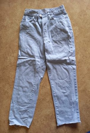Jeans Damen hellblau Grösse 34