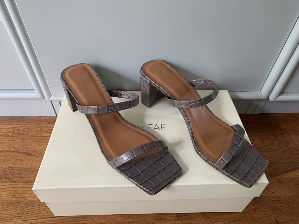 Scarpe da donna: By Far Sandalen, Grau Kroko-Optik, Grösse 40 – Usato da Rüfenacht BE venduto da anne_sophie_rin 7