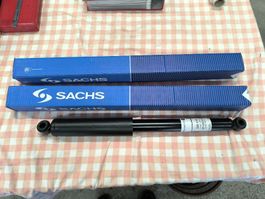 Nissan Navara Stossdaempfer  Hintere Sachs  Nissan Navara