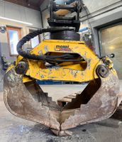 Universalgreifer UG 12 mit Anbauplatte Menzi Muck A91