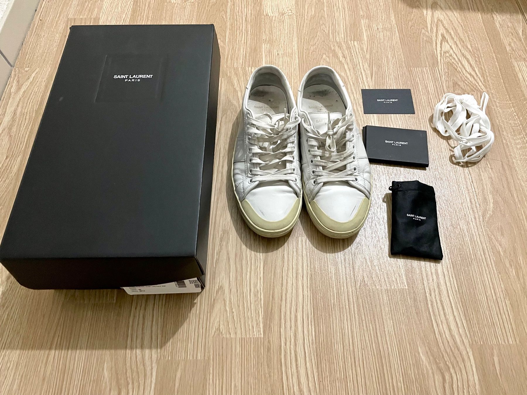 Saint Laurent Herrenschuhe: Chaussures Saint Laurent – Gebraucht aus Genève von Videdress22 2