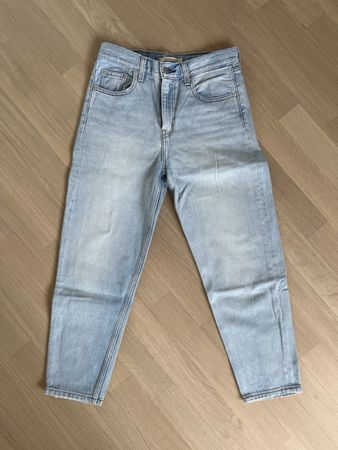 Levi's Jeans