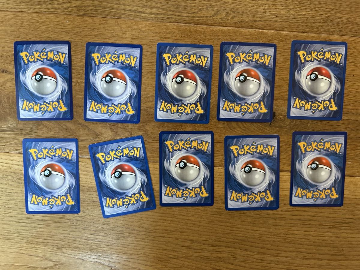 Pokémon Carte collezionabili: Lot 10 Pokemon Karten (DE) – Usato da Vuadens venduto da Numispot 1