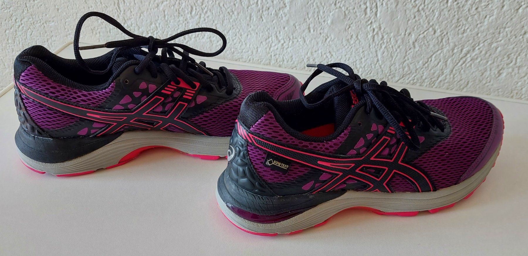 Scarpe da donna: Laufschuhe Gr.39,5 – Nuovo (secondo la descrizione) da münchenstein venduto da ewu_8lcz 4