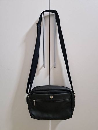 Samsonite Schultertasche mit edlem weinrotem Innenfutter