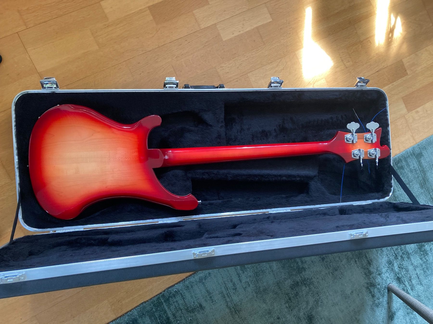 Rickenbacker Strumenti musicali: Rickenbacker 4003 Fireglo – Usato da Zürich venduto da urs_z8b2 3