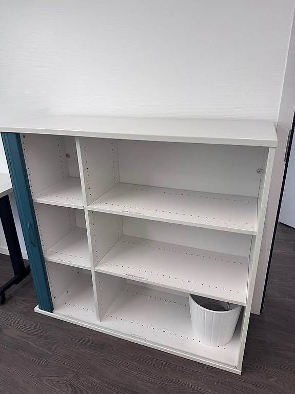 Armadi: grosser Schrank Marke Stilo – Usato da Niederuzwil venduto da jessykr24 1