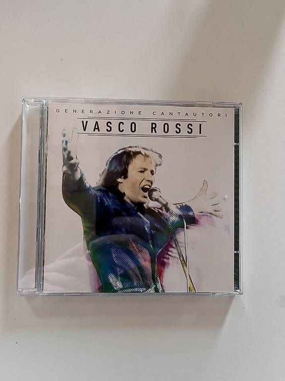 CD: CD Vasco Rossi "Generazione Cantautori" – Usato da Chiasso venduto da pao_8chd