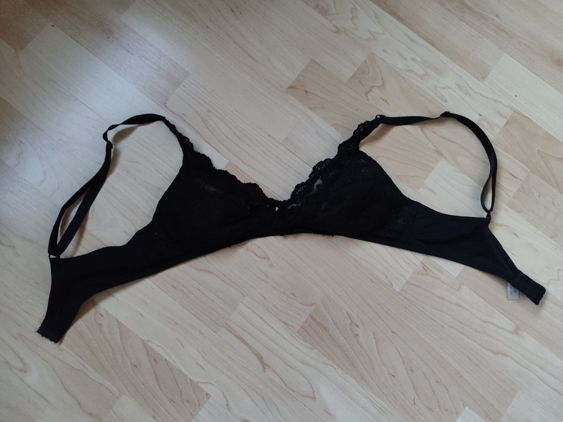Autres dessous: Schöner Spitzen BH 75 B – D'occasion à Seon par Mandes1 2