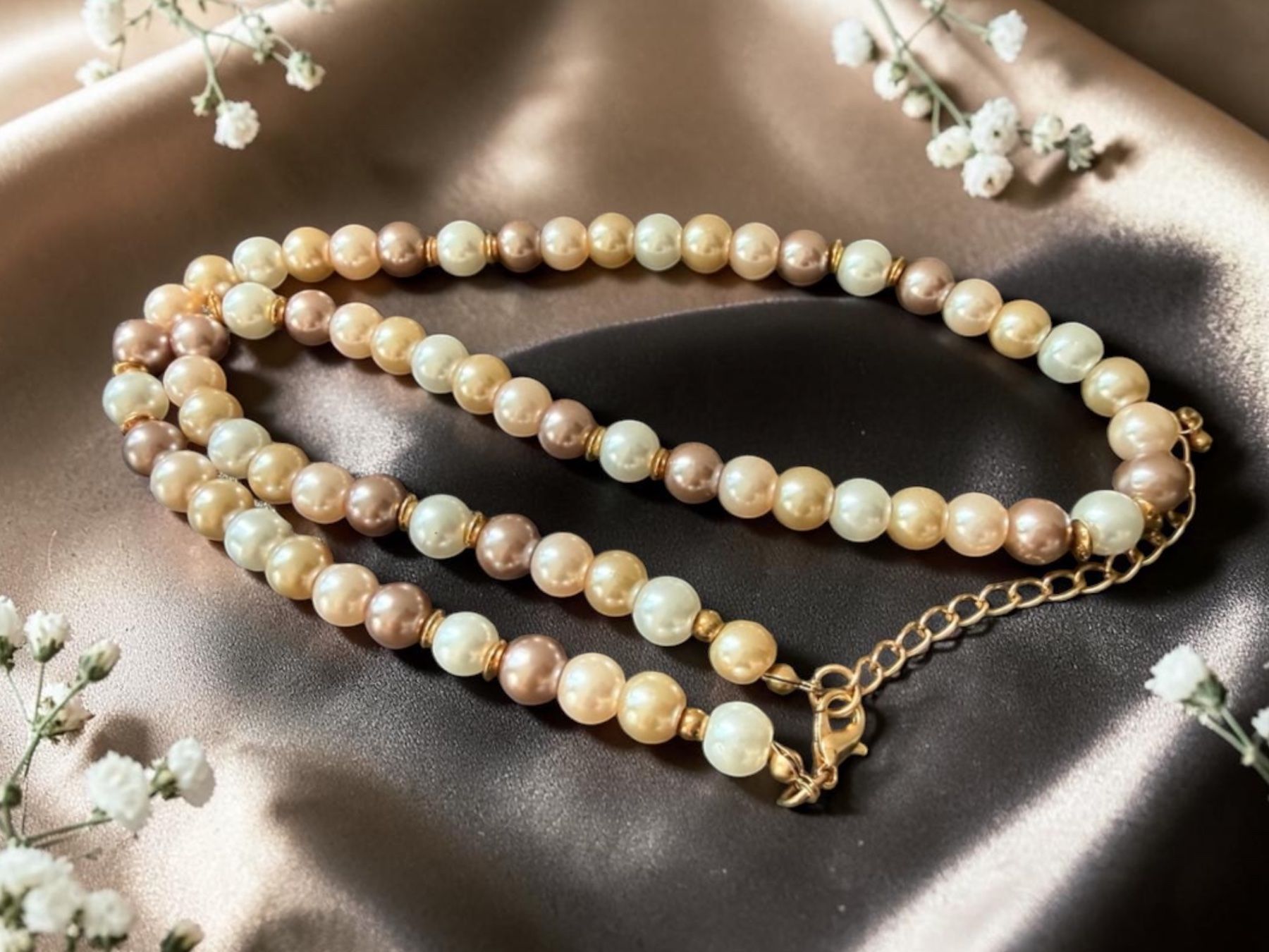 Colliers: Vintage Cremefarbene und rosa Perlenkette – D'occasion à Lamone par LaCantinaMagica 1