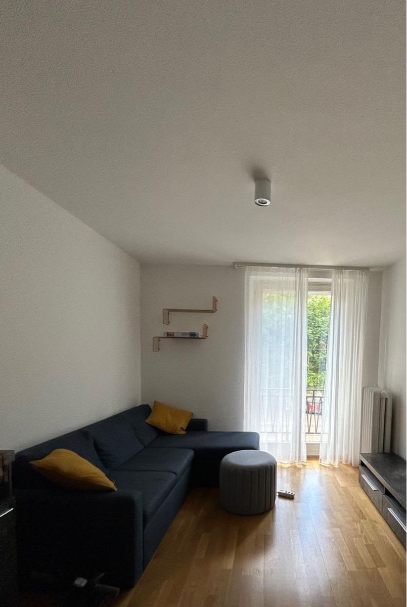 Divani: 3-seat sofa bed, dark blue – Difettoso da Zürich venduto da mar_ys2q