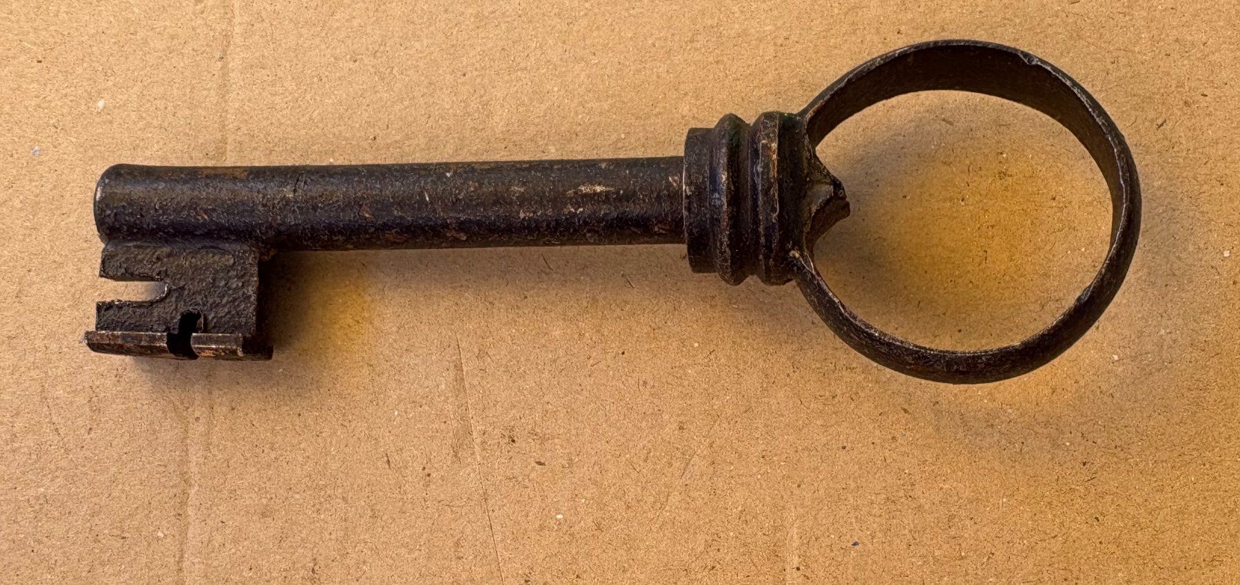 Schlösser: ANTIKES SCHLOSS MIT SCHLÜSSEL – Gebraucht aus Ostermundigen von wini63 4