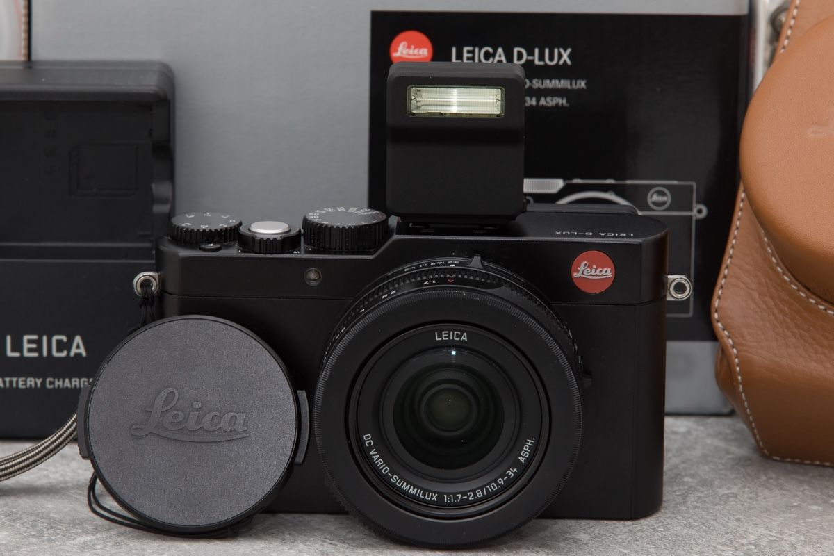 Leica Fotocamera: Leica D-Lux Typ 109 – Usato da Küssnacht am Rigi venduto da Dealer424242