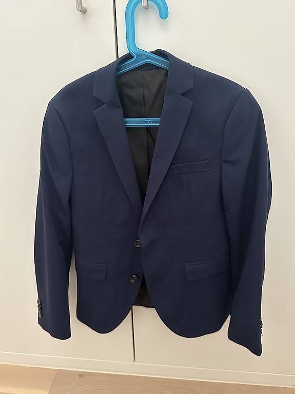 Camicie, T-shirt & Polo: Blazer und Hemd – Usato da Embrach venduto da chr_r6sh 1