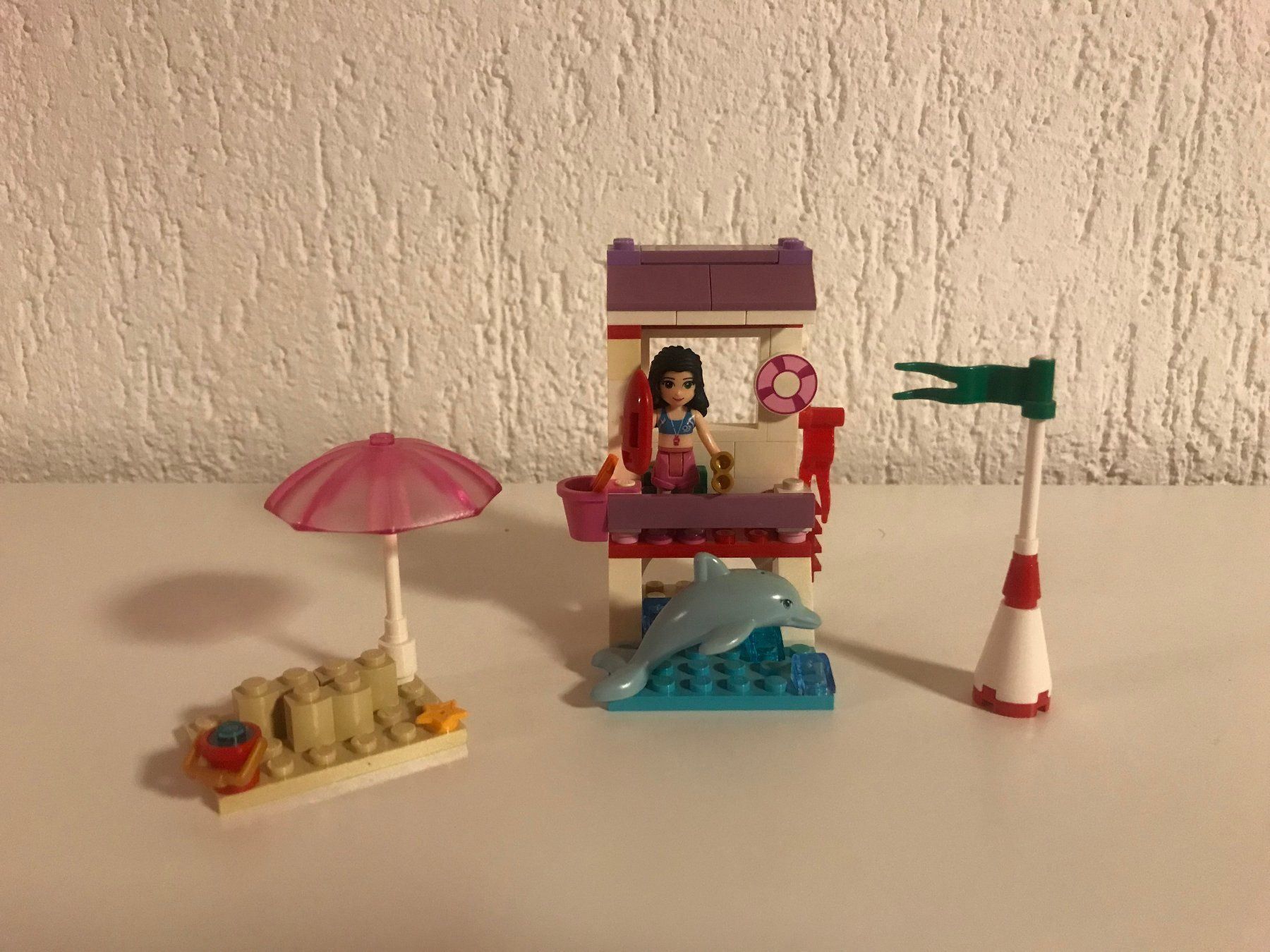 Spielzeuge: Lego Friends Emmas Einsatz am Strand – Gebraucht aus Herisau von copi92