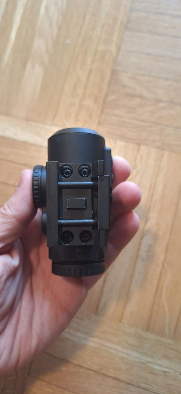 Obiettivi: Vector Optics Paragon 4x24 Micro Prism Scope – Usato da Dietikon venduto da RhinoSquad 4