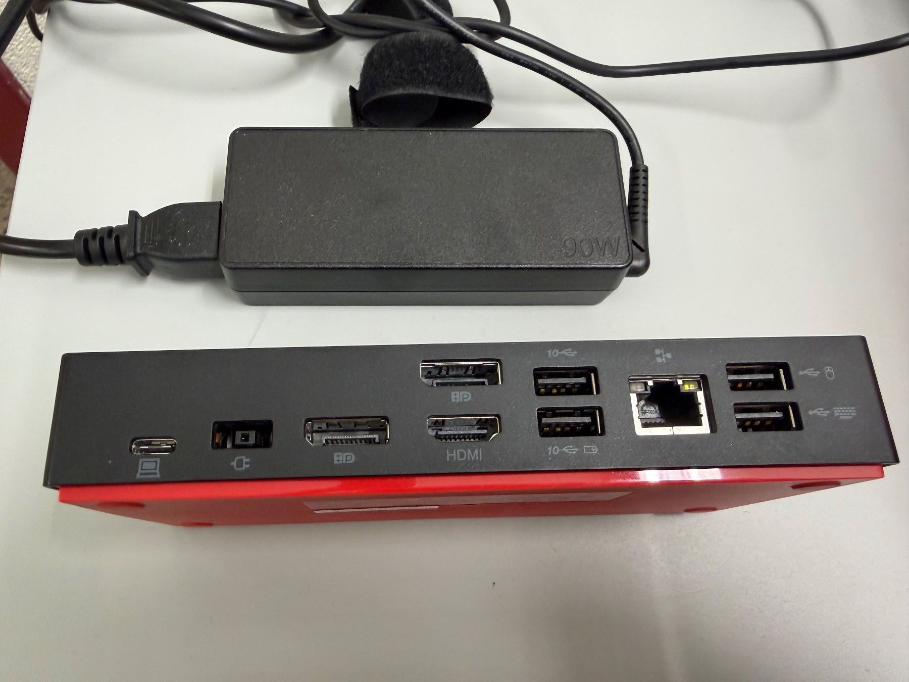 Lenovo Dockingstation: Lenovo ThinkPad USB-C Dock Gen 2 – Gebraucht aus Gümligen von Brocki-Reimal-Stift 2