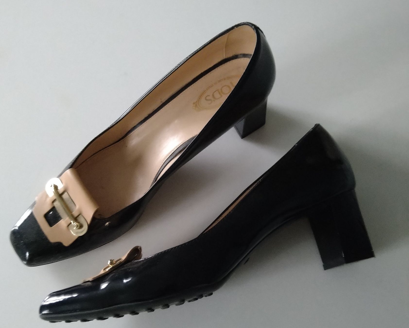 Tod'S Scarpe da donna: Tod's Pumps Lackleder Schwarz, – Nuovo (secondo la descrizione) da Degersheim venduto da 191maschina46 2