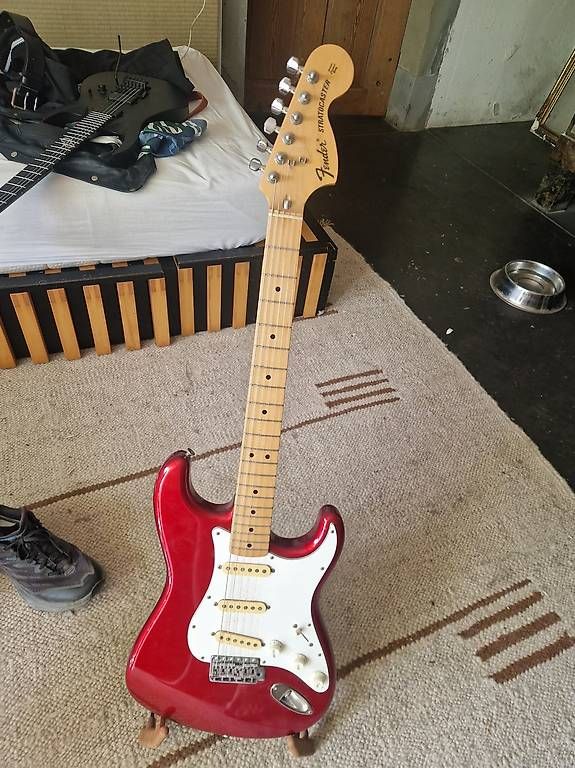 Musikinstrumente: Fender JAPAN Stratocaster 1990 – Gebraucht aus St. Gallen von JodokGross 1