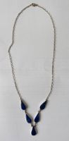 Handgefertigte Collier Halskette aus Silber mit Lapislazuli.