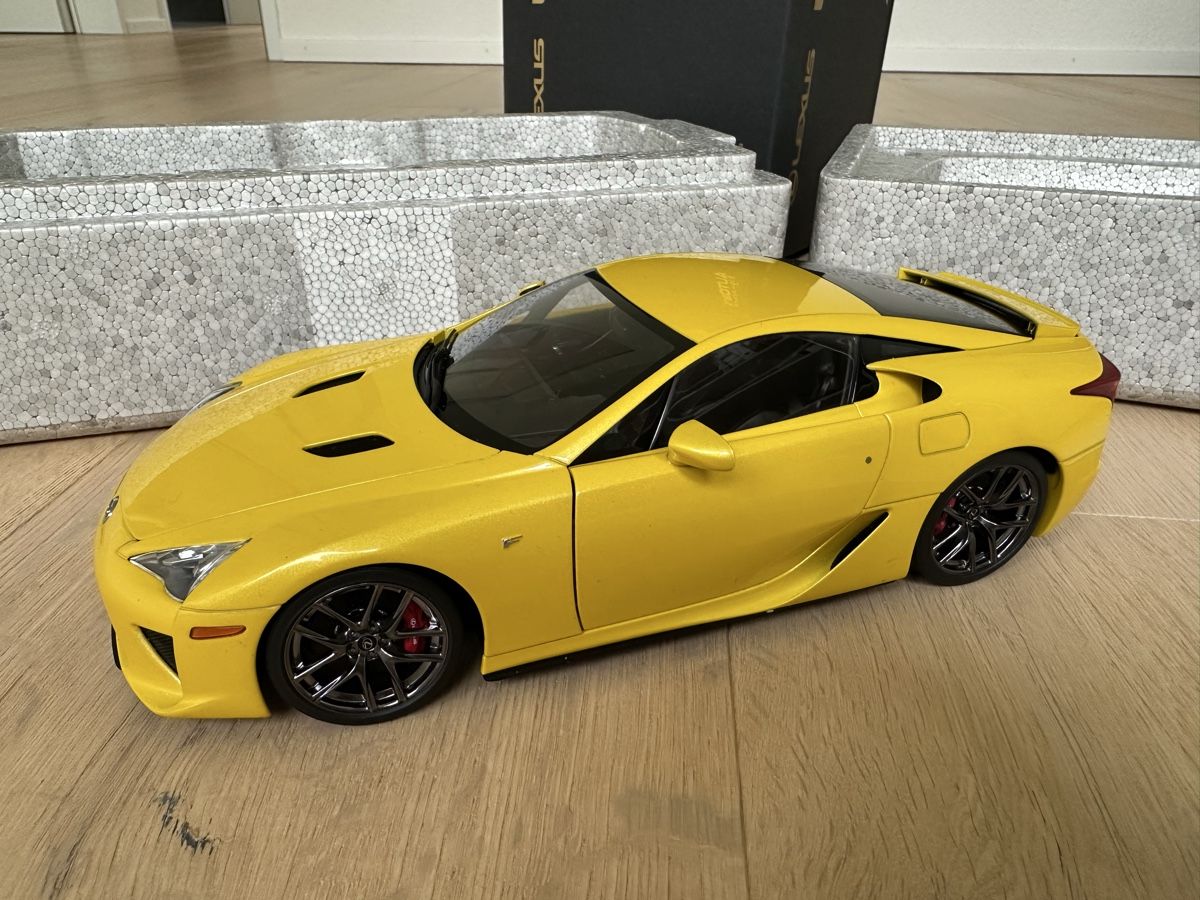 Autoart Modellini d'auto: AUTOART Lexus LFA 1/18 – Nuovo (secondo la descrizione) da Rupperswil venduto da Cupra343