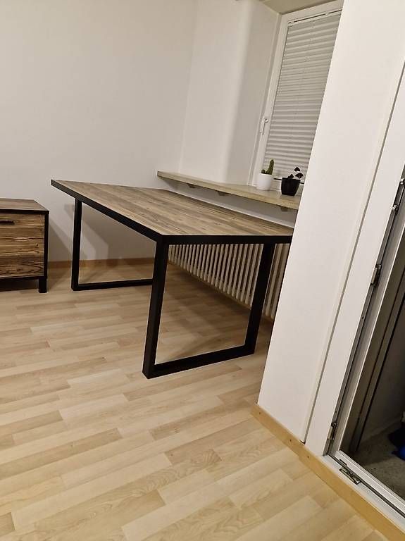 Mobili TV: Tv Möbel und Esstische  – Usato da Zürich venduto da birtanem 1