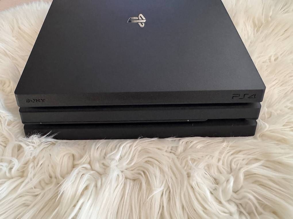 Sony Konsolen: Playstation PS 4 – Gebraucht aus Einsiedeln von WMKiteboarding 3