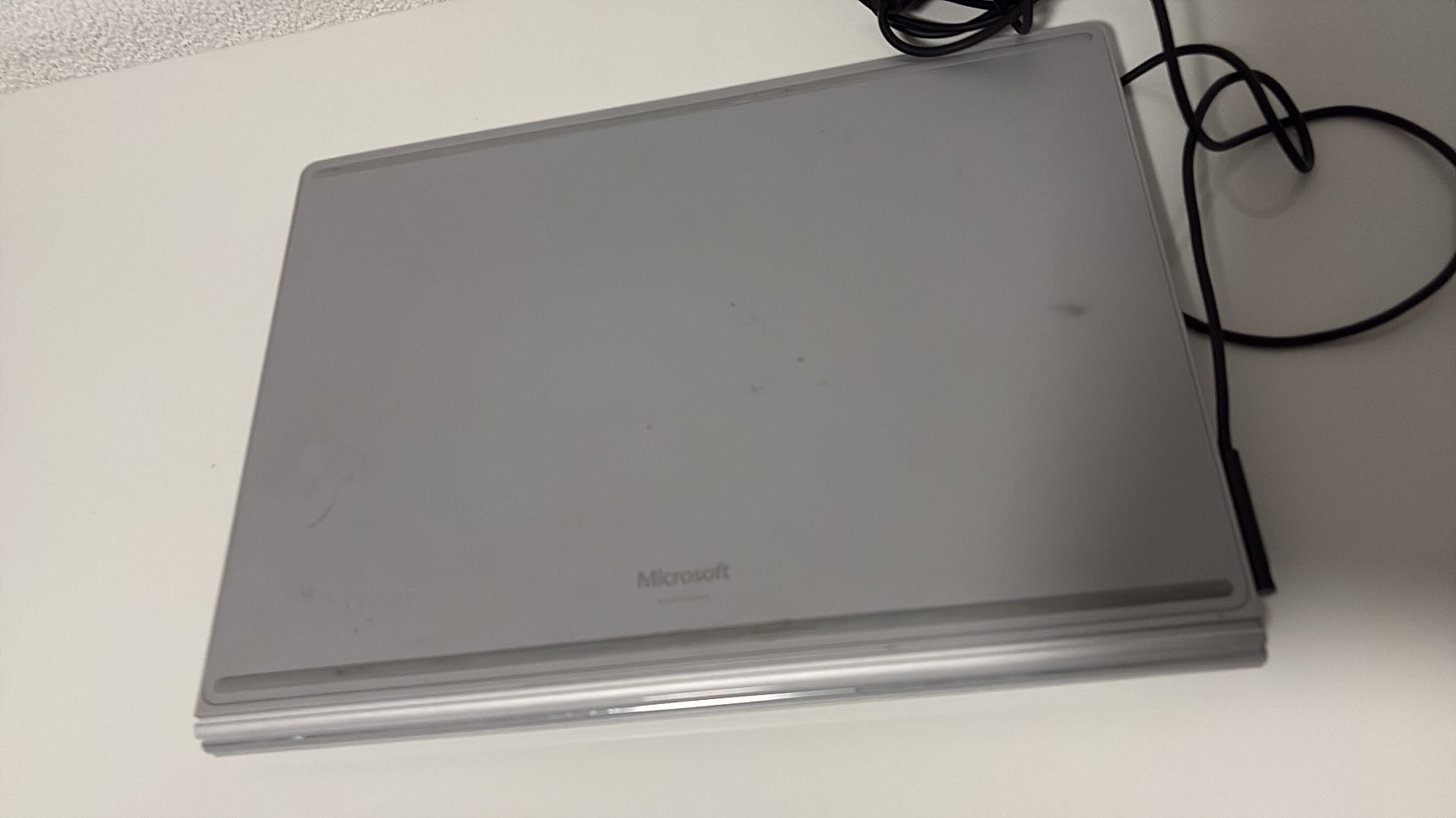 Microsoft Notebooks: Microsoft Surface Book | i5 - 7300U | 8GB | Win 11 Pro – Gebraucht aus Lausen von sen_jm7c 6