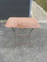 Table de jardin vintage, pliante, rivée , à restaurer!