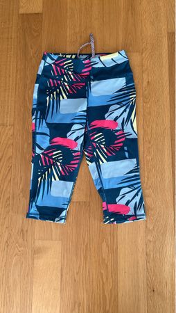 Sport Leggings mit tropischem Muster, Grösse S, neuwertig