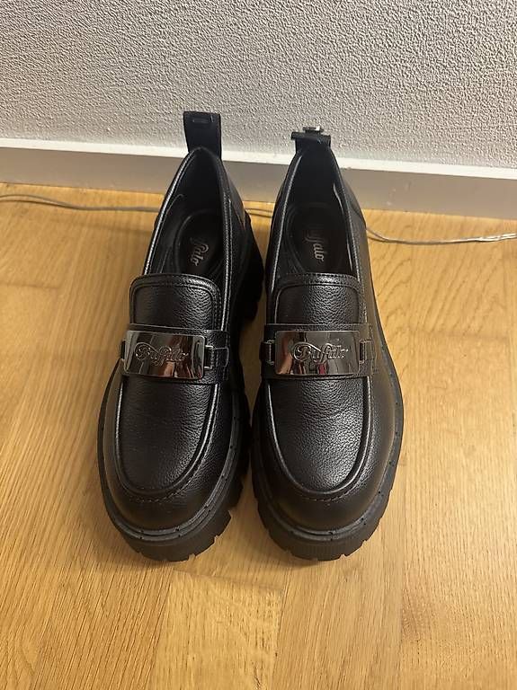 Damenschuhe: Buffalo Loafer Plateau Schuhe – Gebraucht aus Zürich von Phantom667 3