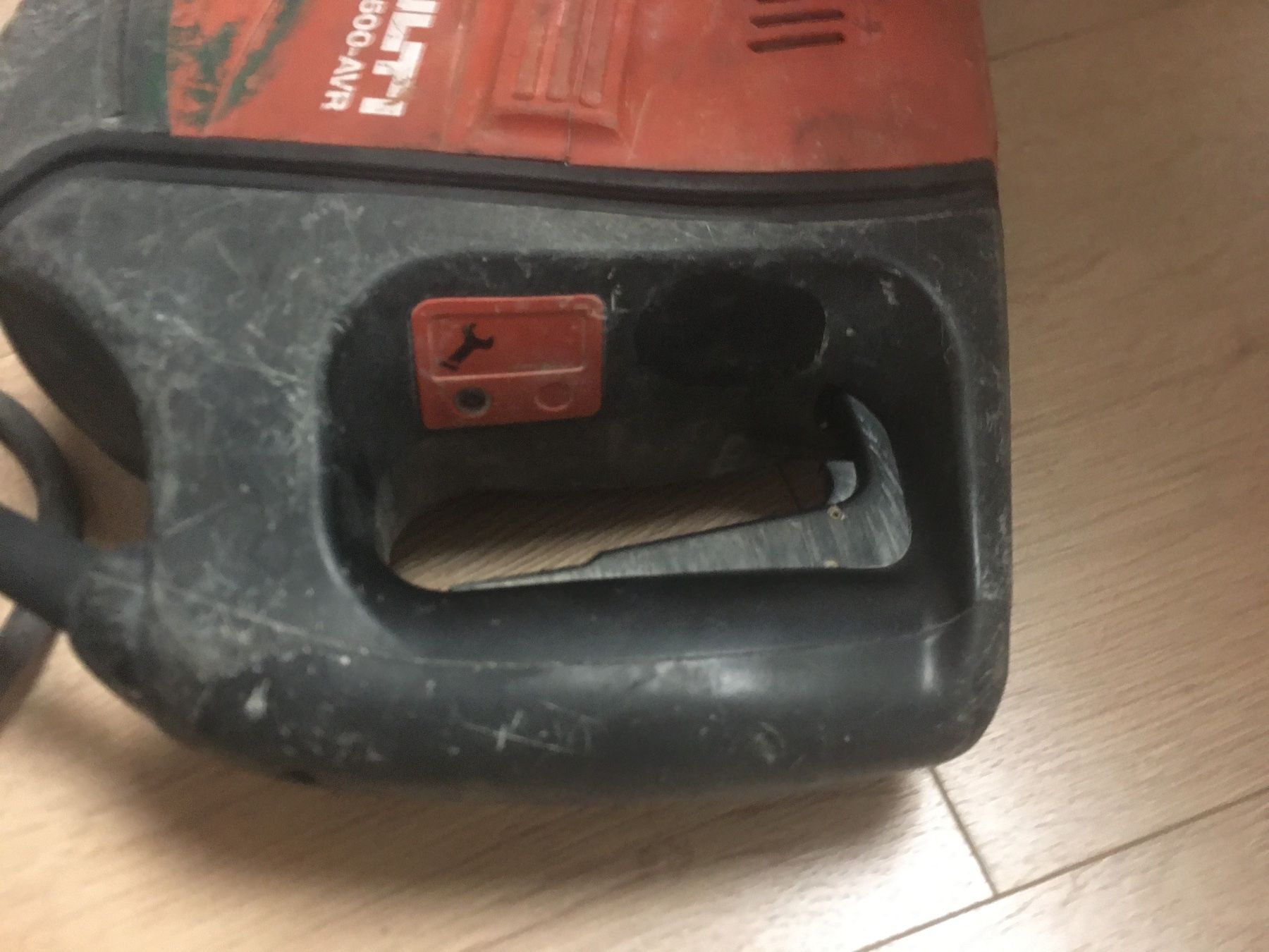 Hilti Tutti gli attrezzi: Hilti TE 500-AVR Spitzhammer defekt – Difettoso da Lichtensteig venduto da gregi44 2