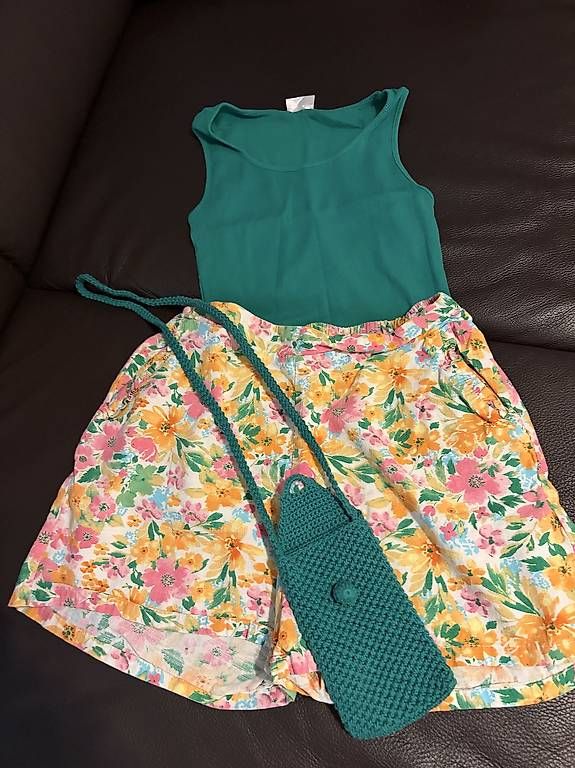 Robes: Set 3/1 – D'occasion à Klingnau par sab_p28m 1