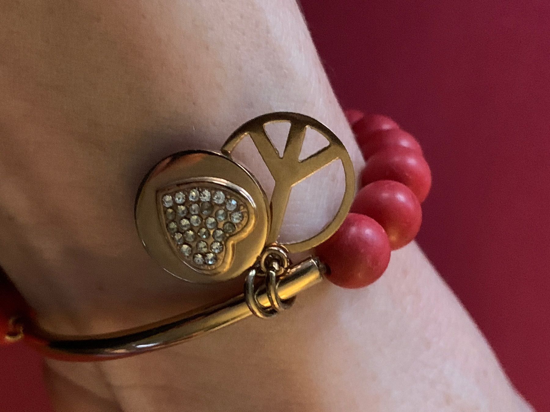 Bracelets: Armband peace & hearth red – D'occasion à Dittingen par Bijoubelle 5