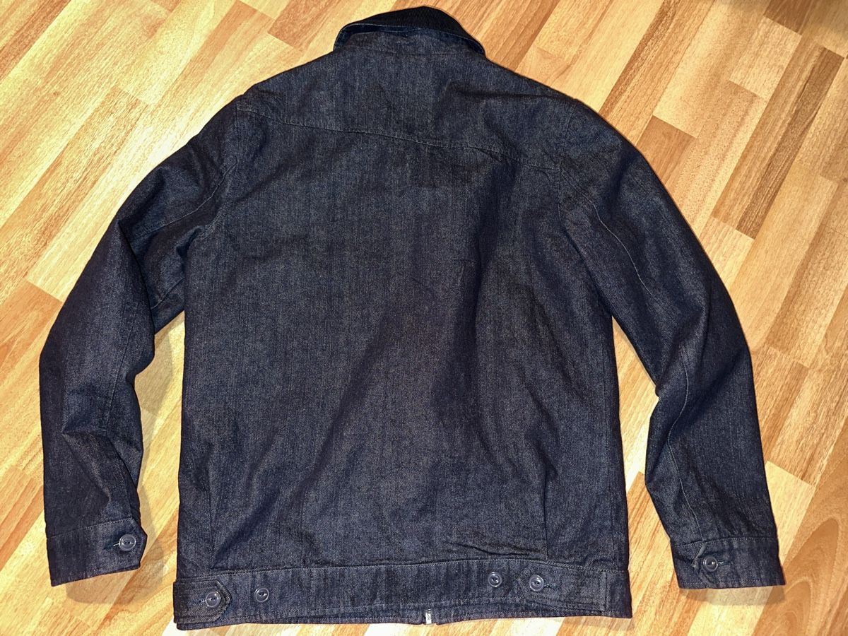Volcom Jacken: Volcom Jacke, Grösse M, Neuwertig, einf. Brustweite 54 cm – Gebraucht aus St. Gallen von mai_gd7k 3