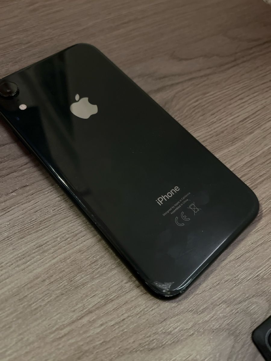 Apple Telefoni cellulari / Smartphones: iPhone XR – Usato da Uetliburg SG venduto da Heimdall0 1