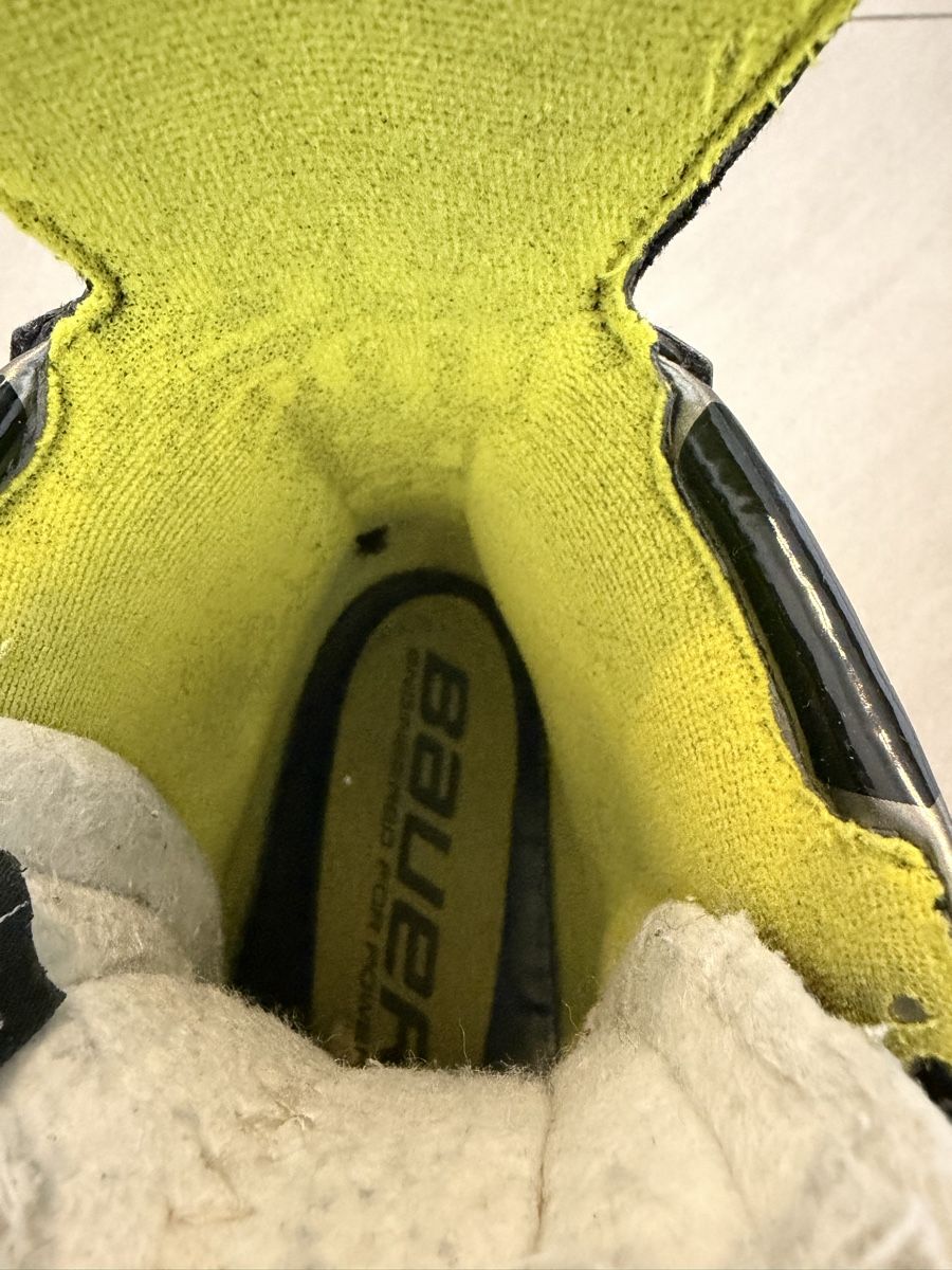 Bauer Pattini da ghiaccio: Eishockey Schlittschuhe Bauer Grösse 3EE – Usato da Niederglatt ZH venduto da Maple12345 2