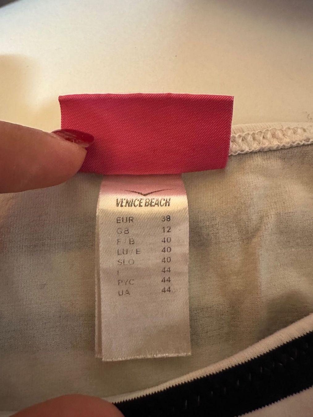 Costumi da bagno & Bikini: Schwarz - weiss gestreifter Bikini (38/38B) – Usato da Schaan venduto da Hermine2018 1
