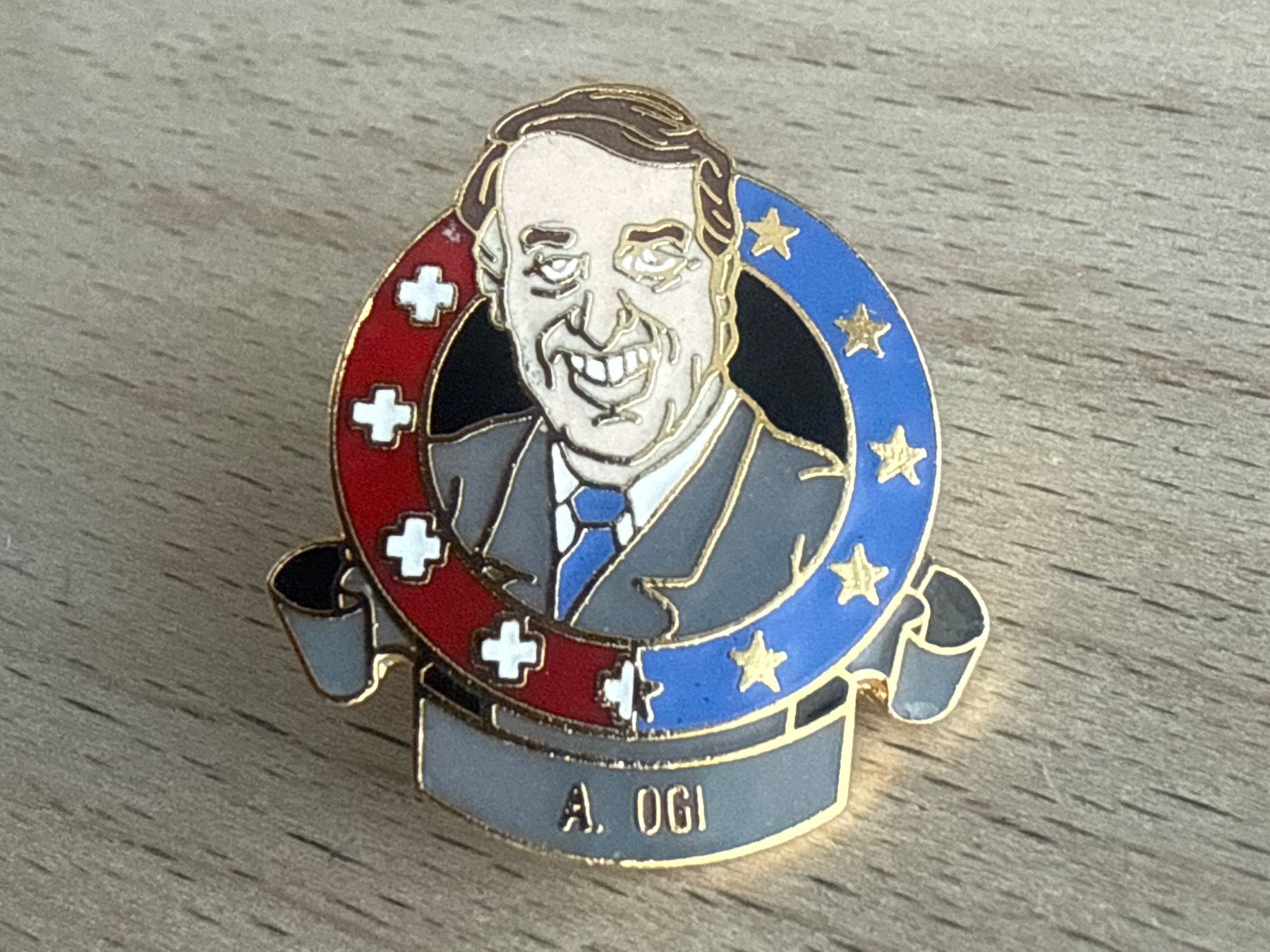 Placchette & Badge: Pin A. Ogi   Alt- Bundesrat – Usato da Glattbrugg venduto da Schweigmatt