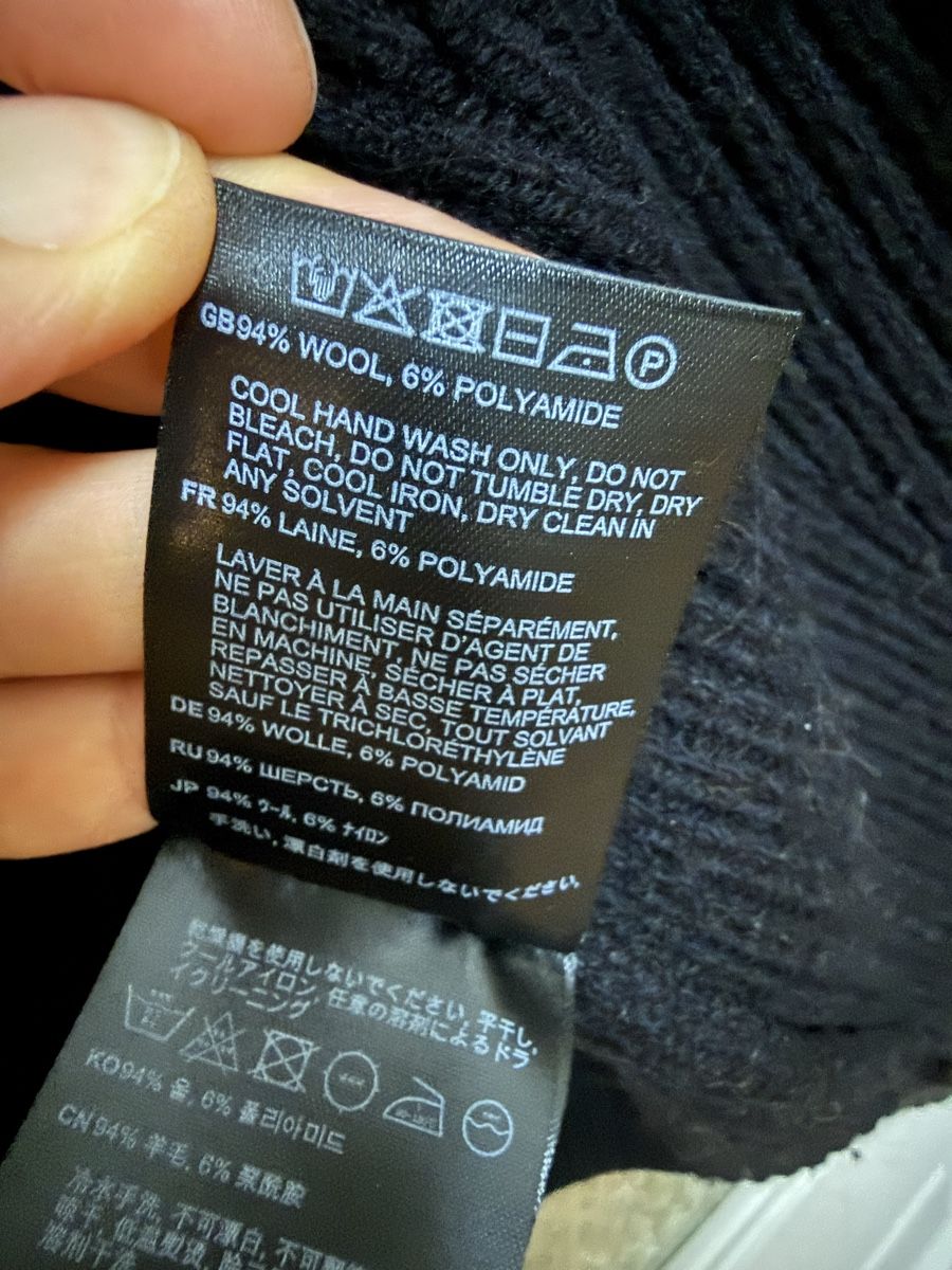 Totême Vestes: Strickjacke Totême – D'occasion à Teufen AR par nicmat 3