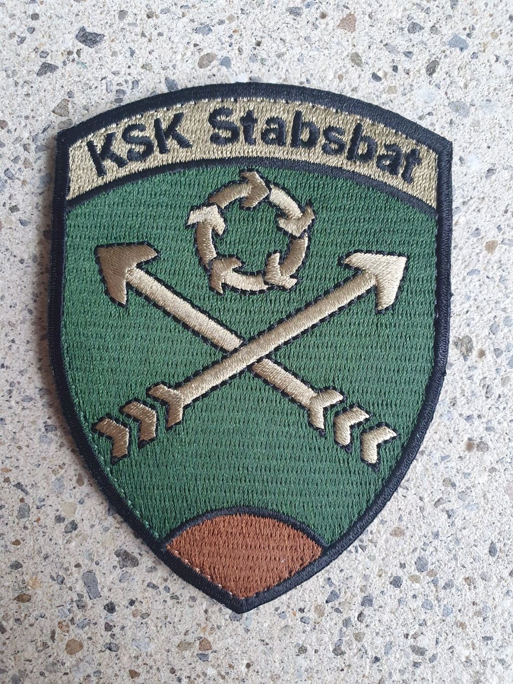 Placchette & Badge: Badge KSK Stabsbat braun mit klett – Nuovo e nell'imballaggio originale da Riedholz venduto da fr_sIruP