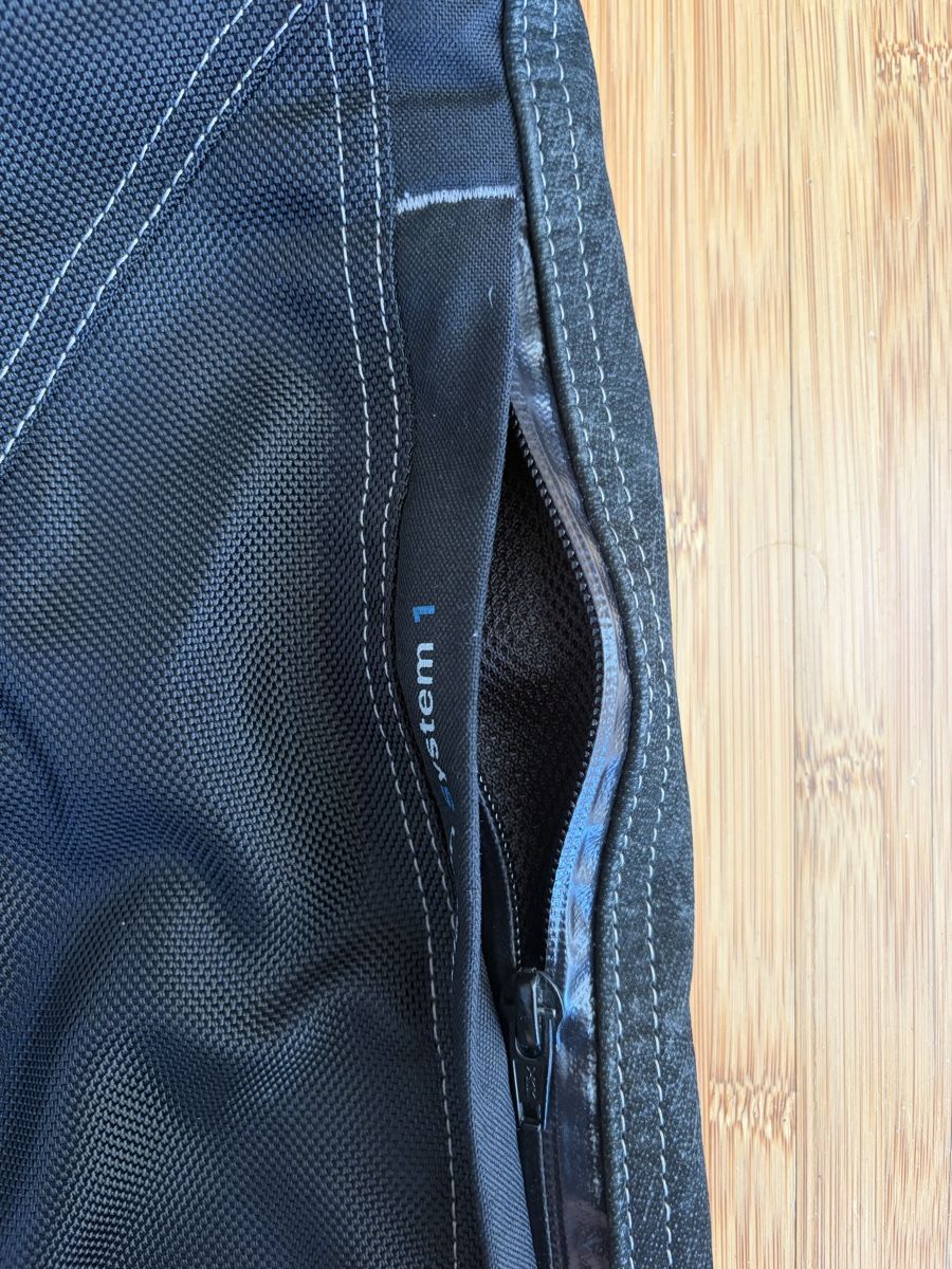 Pantaloni: Polo Motorradhose Damen – Usato da Brugg AG venduto da e.stella_ 5