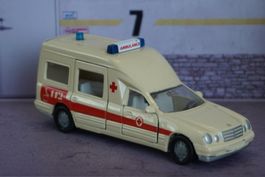 Siku Mercedes Binz Ambulance COOL !!!!!!!!!!!!!!!