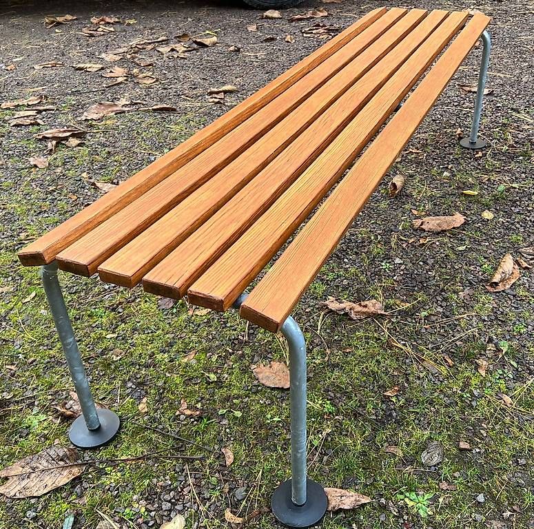Bänke: Gartenbank Atelier Alinea – Gebraucht aus Basel von louloubs