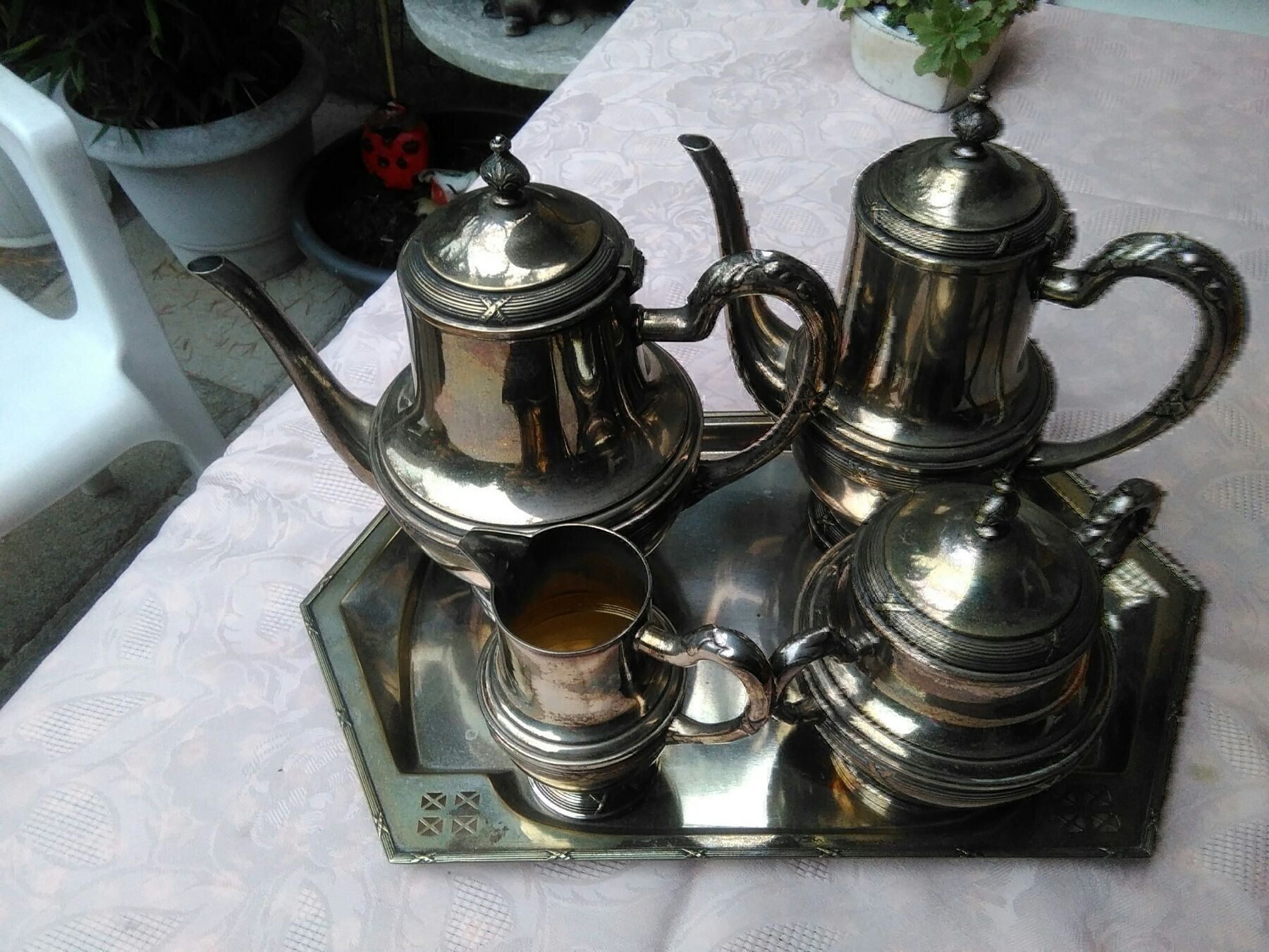 Set di piatti: Kaffee-Set, ca. 1922, versilbert, 5-teil – Usato da Neuenhof venduto da elRey123