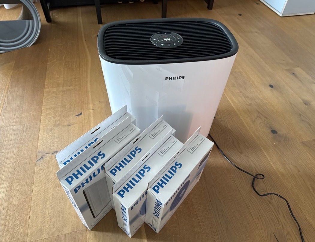 Philips Umidificatori d'aria: Philips Luftbefeuchter/-reiniger HU5830, inkl. Filter – Usato da Wichtrach venduto da lubomir.barabas